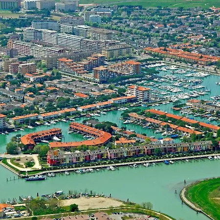 Superb Residence With Pool - Apartment With Terrace Pool Side Apartamento